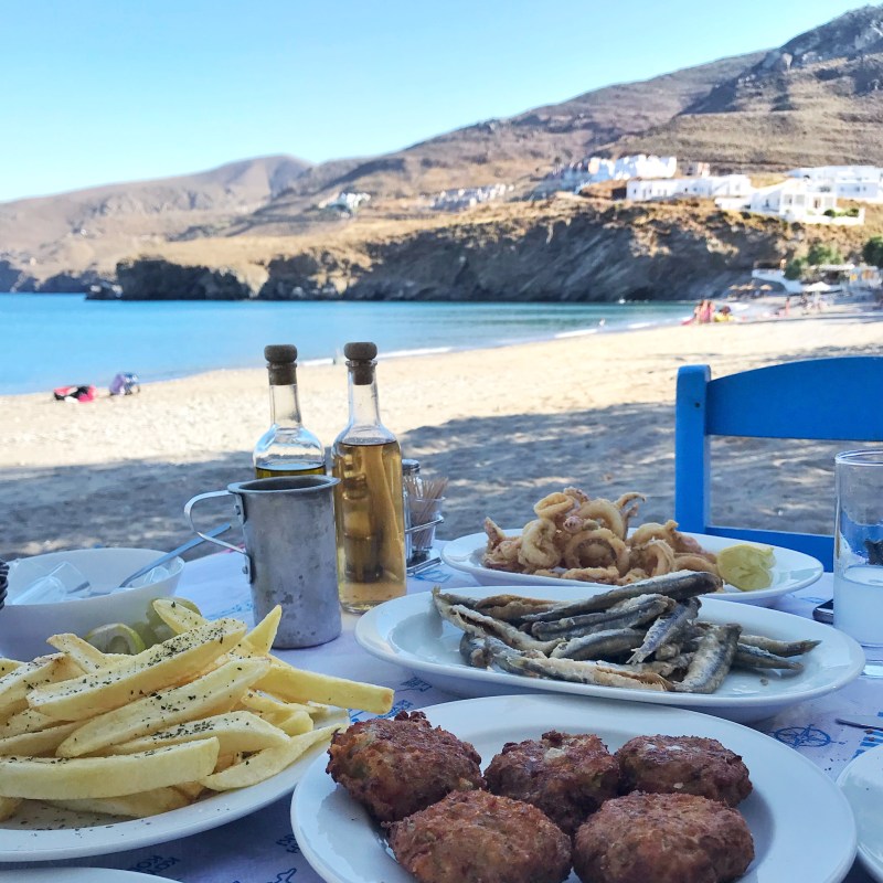 spécialités grecques sur la plage