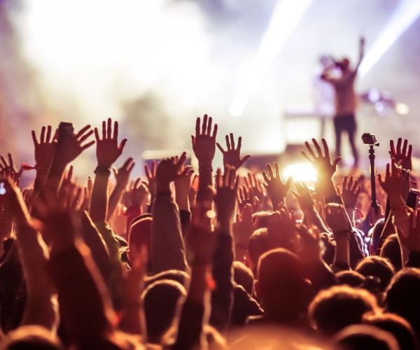 Les 10  festivals de musique incontournables de l’été 2023 